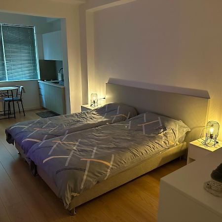 Johana Blloku Apartment In Amazing Location! Tiranë Luaran gambar