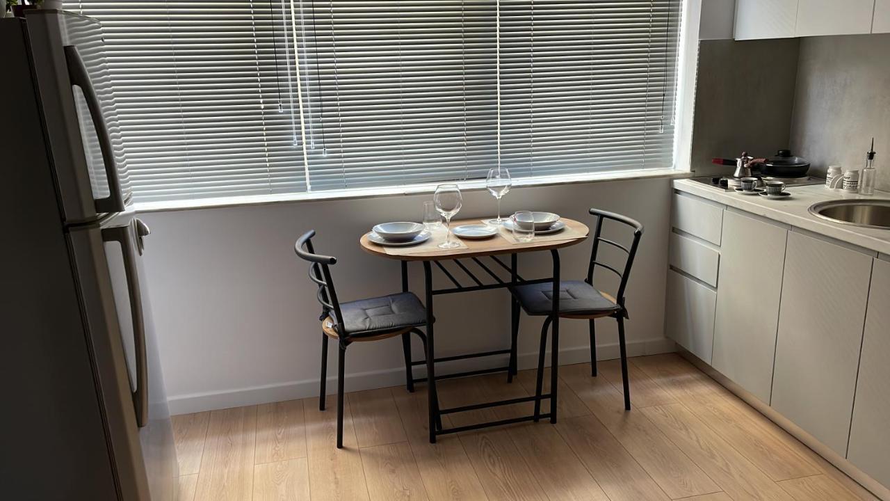 Johana Blloku Apartment In Amazing Location! Tiranë Luaran gambar